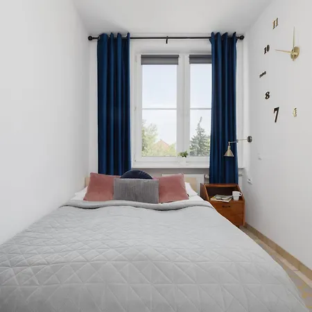 Apartamento Comfortable Perfect For Friends, Great Location Close To Metro By Renters Varsóvia